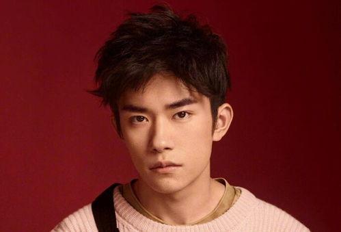 易烊千玺被爆料视频事件,真相与争议交织的舆论漩涡 第2张 易烊千玺被爆料视频事件,真相与争议交织的舆论漩涡 第2张